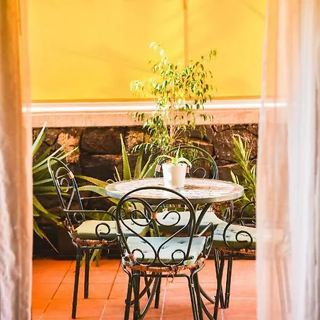 Διαμέρισμα Peaceful 2 Bedroom