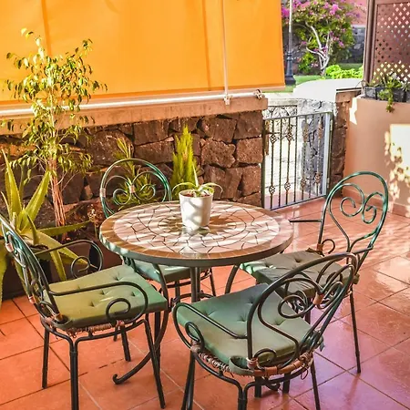 Διαμέρισμα Peaceful 2 Bedroom